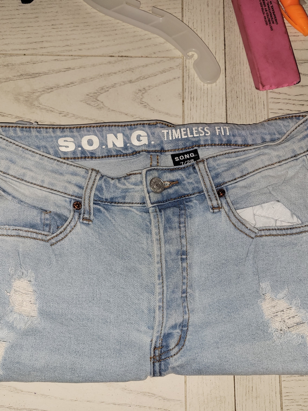 S.O.N.G. Light Blue Straight Leg Jeans – Timeless Fit
